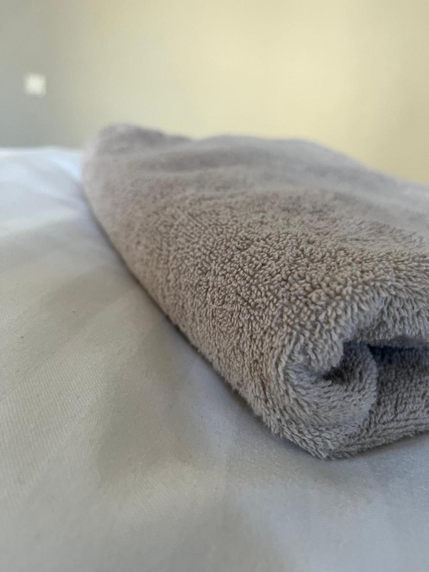 4U Hotel Men Only Hohenthurn Esterno foto